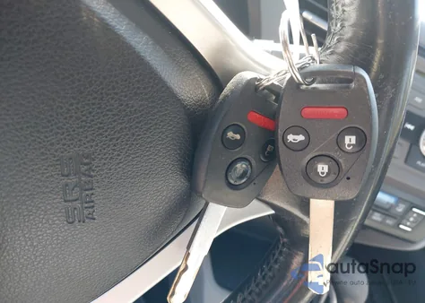 2012 Honda Civic Hybrid из США, поврежденный, VIN JHMFB4F32CS009061